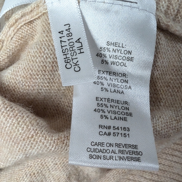 Calvin Klein sweater - Picture 5 of 5